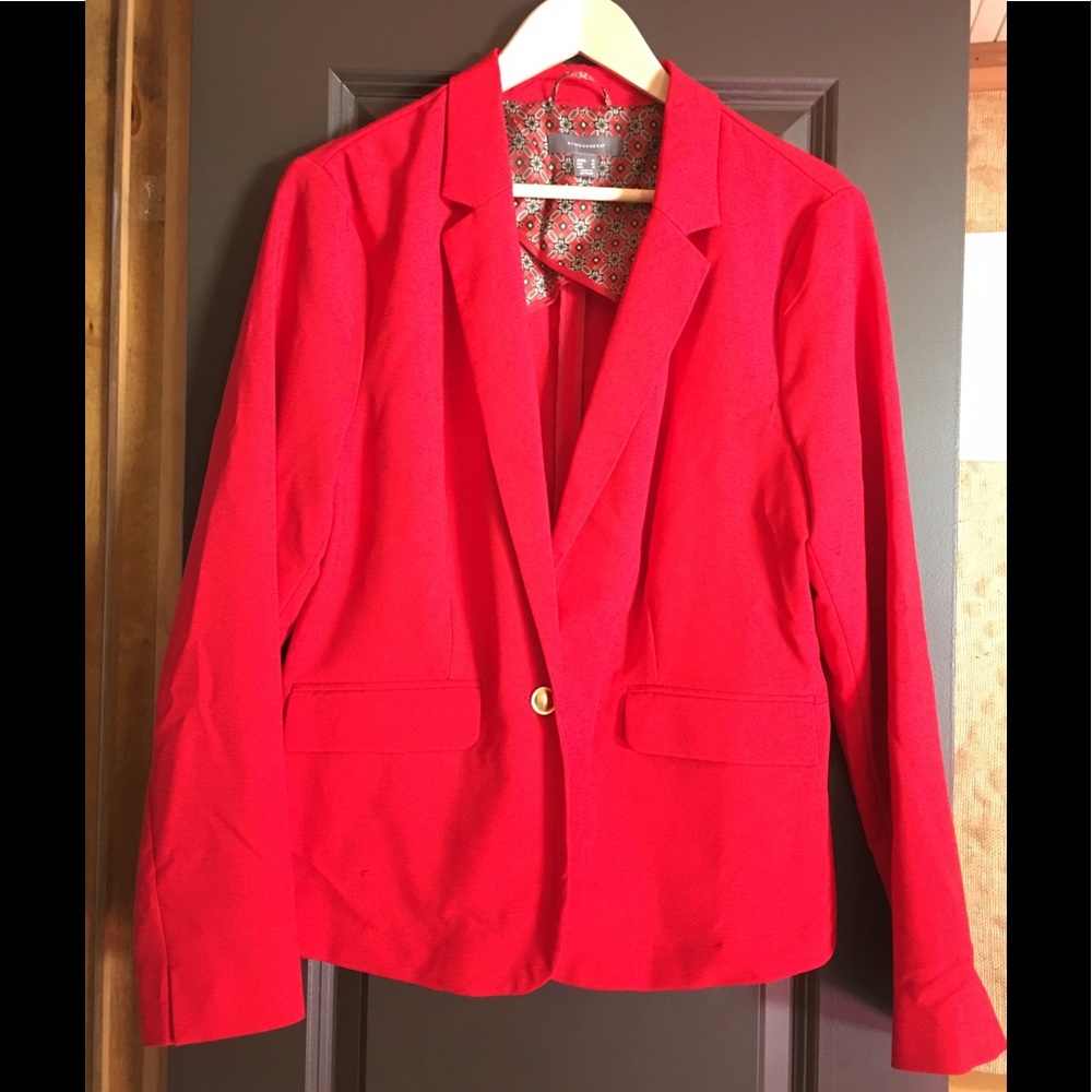 Atmosphere red blazer